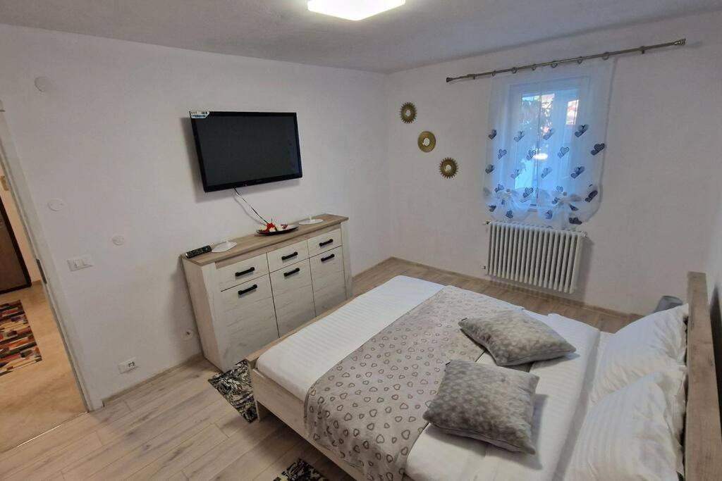 Apartament Coco Codlea Luaran gambar